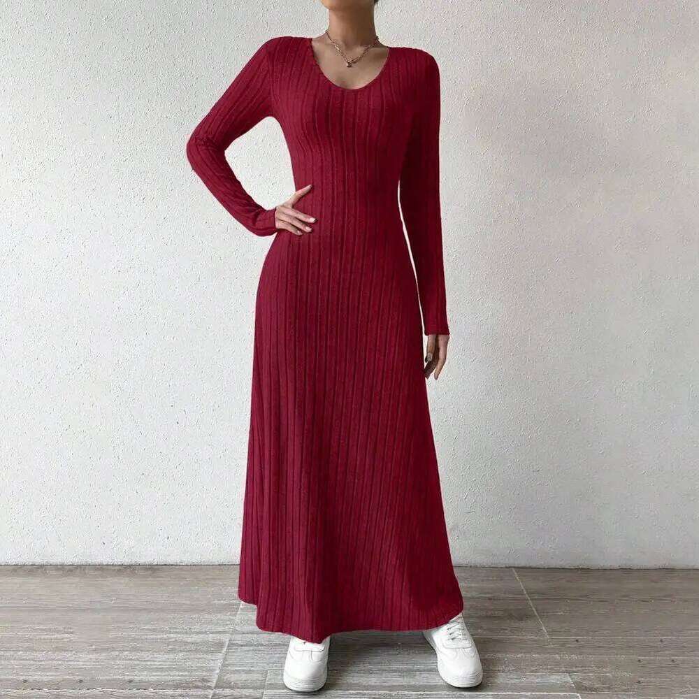 2026 High-quality Sweater Women's Long Sleeve V-Neck Knit Maxi For Autumn And Winter Stylish Slim Waist Midi Dress C260312