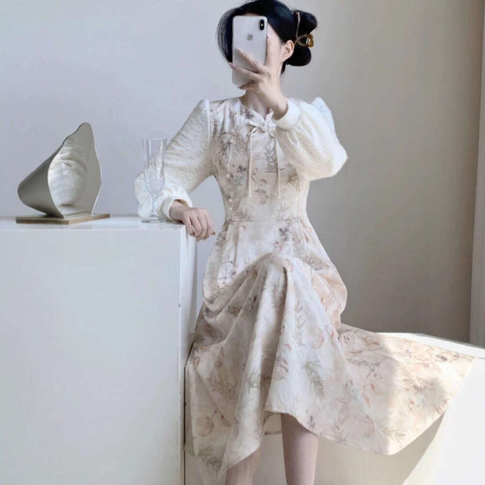 New Chinese-Style Floral Women, Autumn Winter New Model, With Added Fleece And Thickness, Suitable For Layering Under A Coat, Long Cheongsam Dress