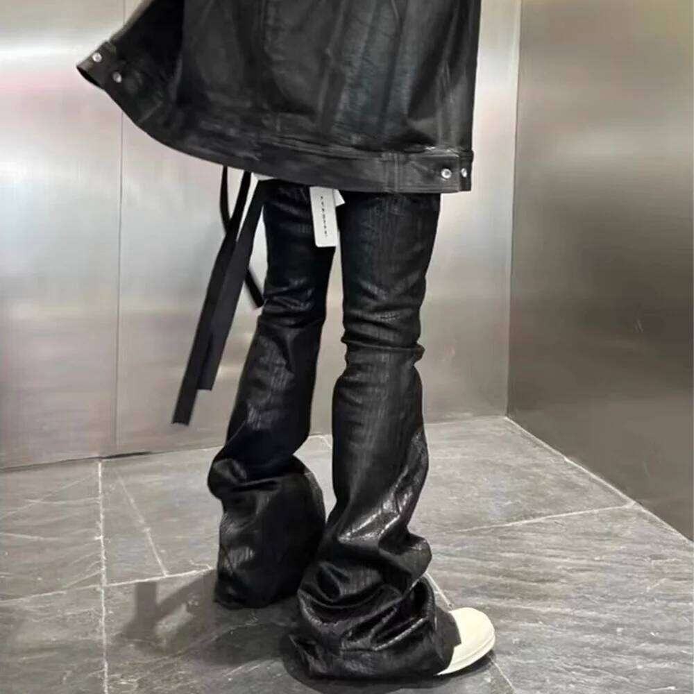 Streetwear Black Wax Leather Strecth Jeans for Men Ropa Hombre Baggy Y2k Flare Pants Oversized Straight Denim Trousers 26Y0312