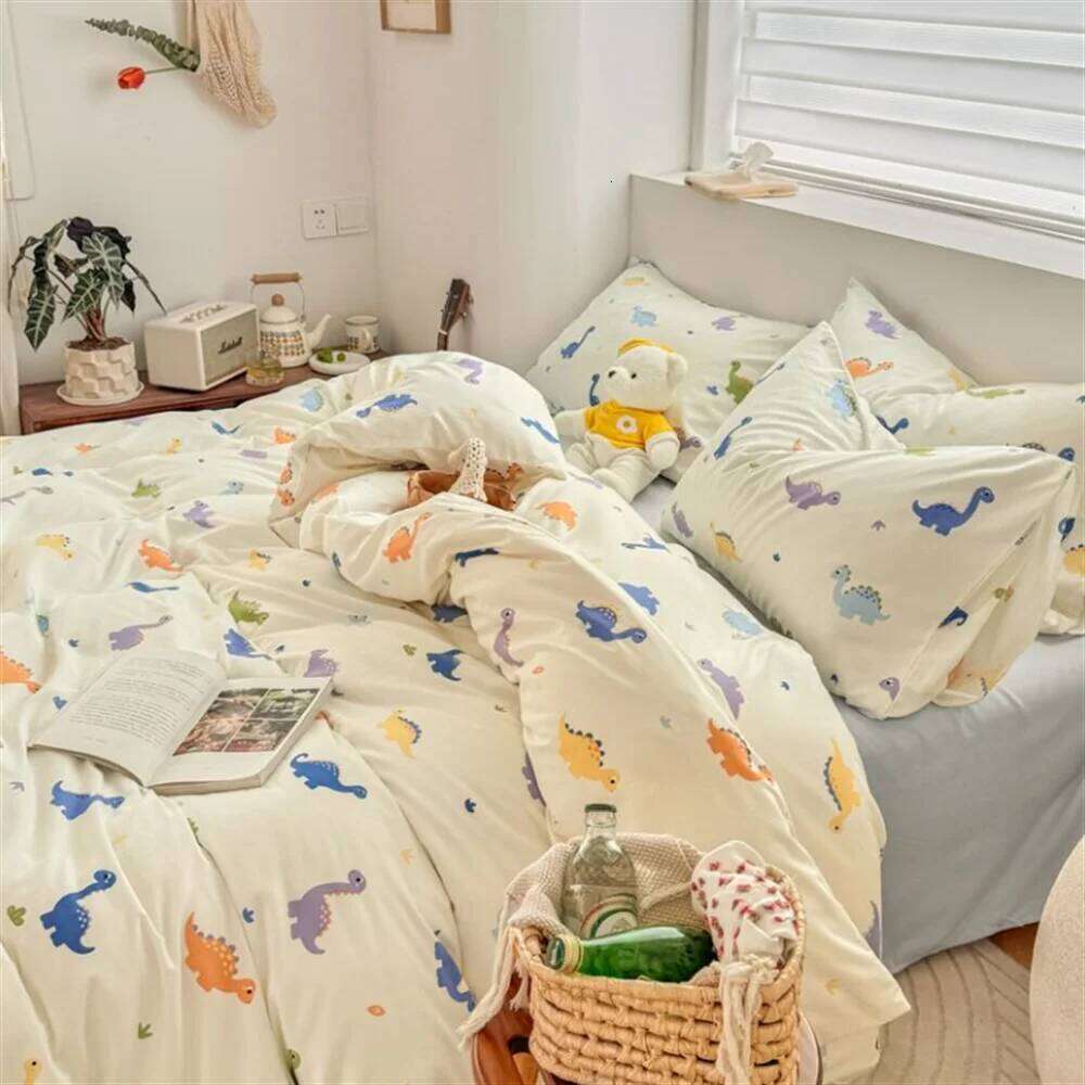 Korean Style Sausage Dog Floral Girl Heart Four Set, Washed Cotton Bed Sheet Hat Student Duvet Three Piece Set H260312