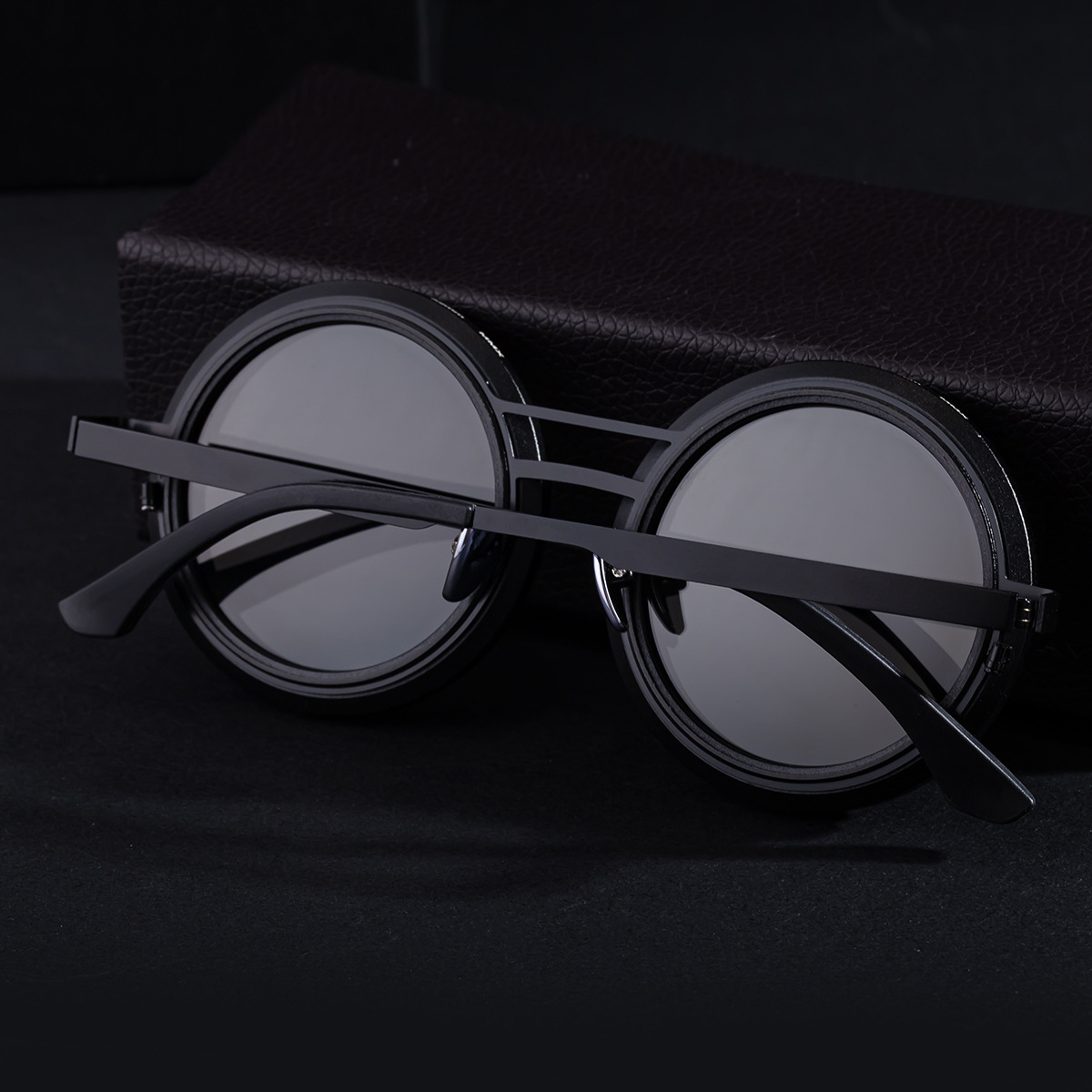 2026 New Fashion Round Frame ND Adjustable Outdoor Sun Protection Sunglasses for Men,