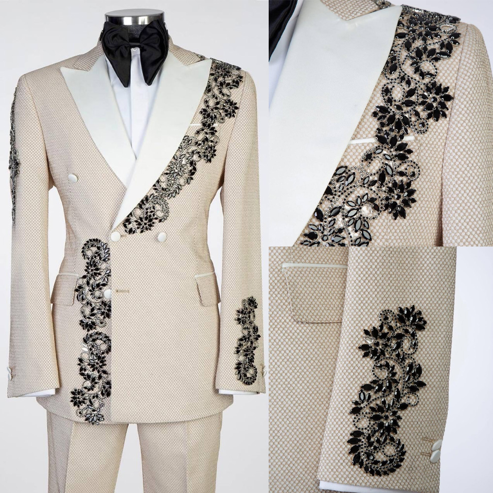 Fashion Men Suits 2 Pieces Rhinestone Beaded Peaked Lapel Blazer Appliques Tailor-Made Double Breasted Jacket Groom Customized Coat Pants Plus Size