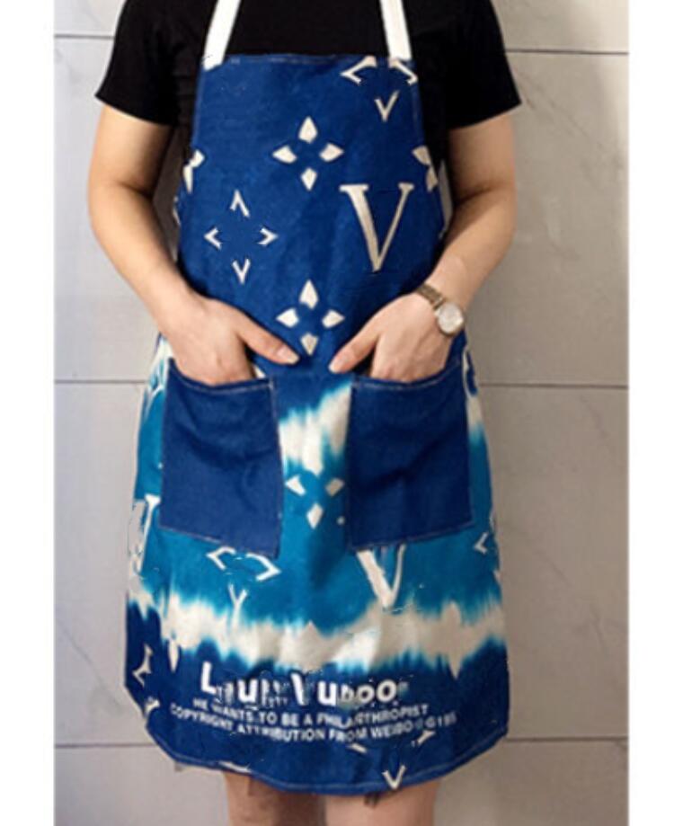 fashion Designer Home kitchen cooking brown Old Flower Apron Luxury chef's work clothes barber shop household cleaning letter logo printing apron stain prevention