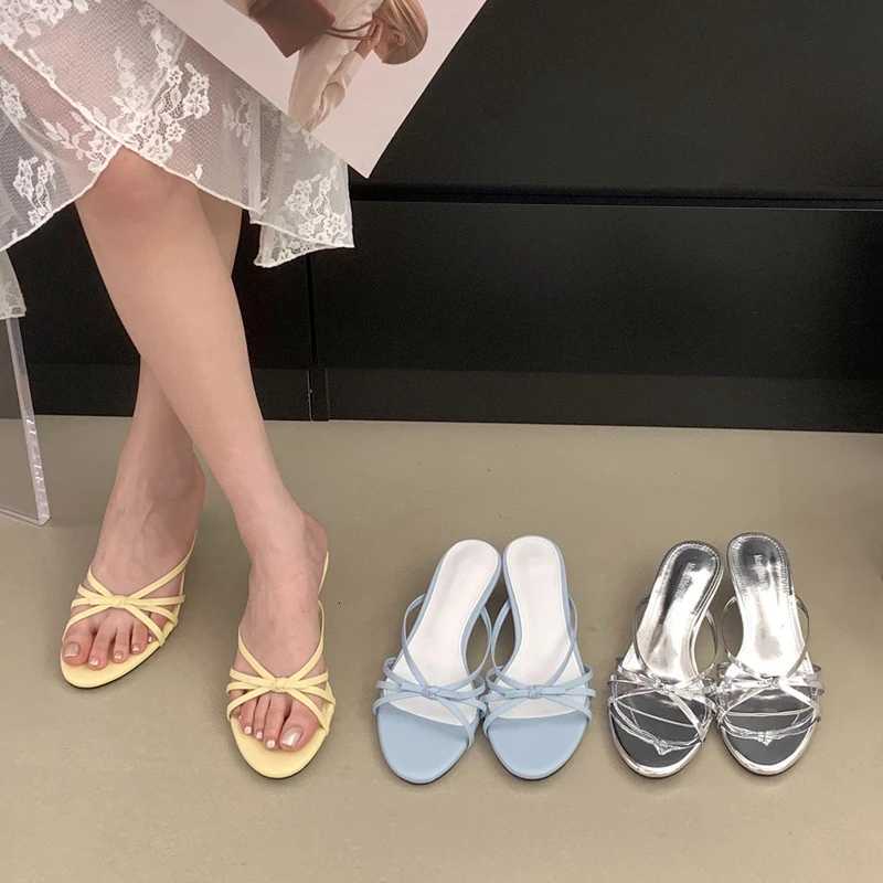 SUOJIALUN 2025 Summer New Women Slipper Fashion Narrow Band Ladiae Elegant Slides Thin Low Heel Outdoor Dress Sandals Shoe K260312