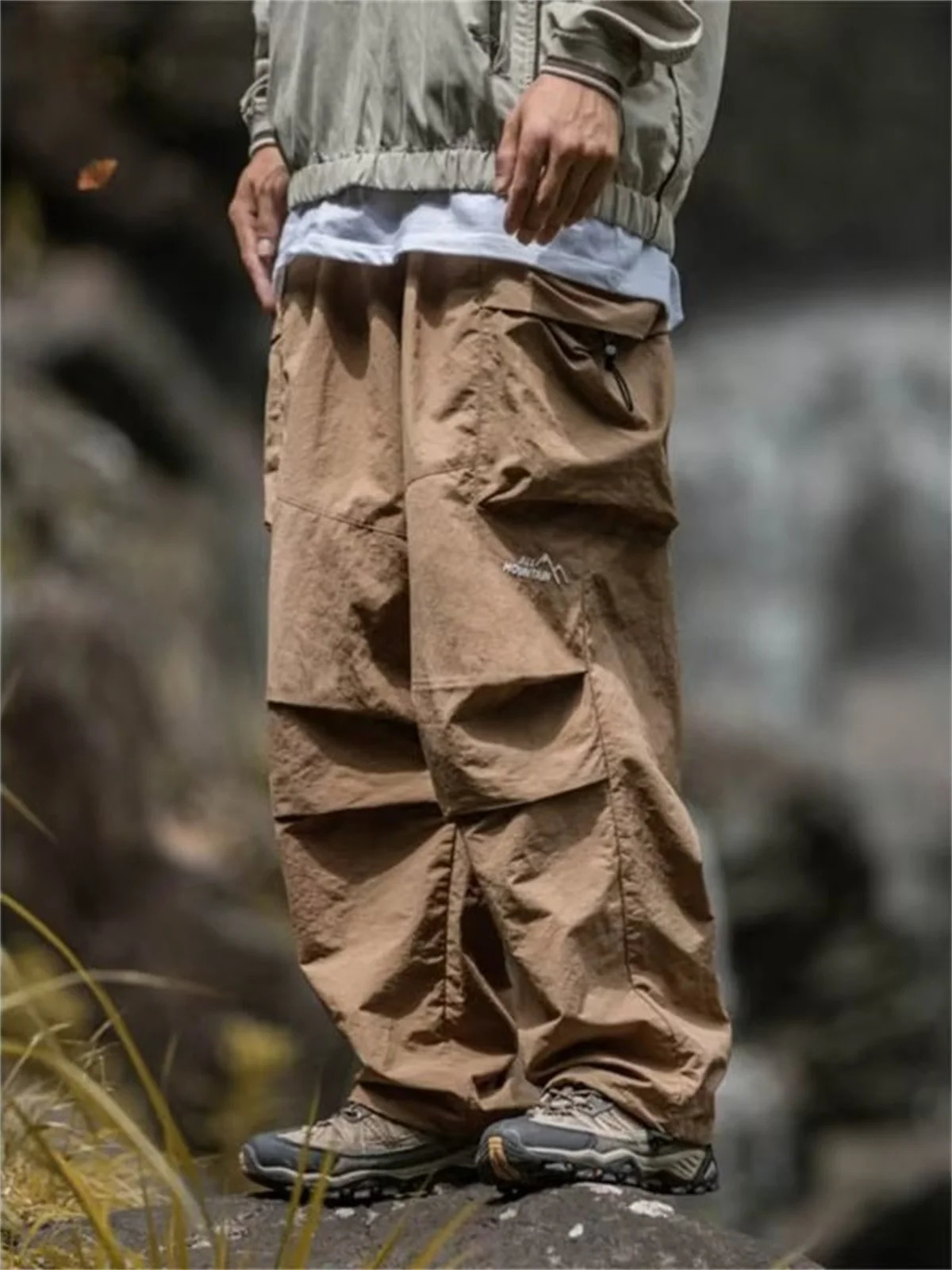 Mens Spring and Autumn Waterproof Hip Hop Mountaineering Pants Casual Harajuku Work Pants Black Cargo Outwear Pants 260311