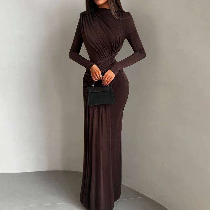 Sexy Tight Pleated Women's Party Long Casual Solid Color High Waist Commuting Dress 2025 Autumn O-neck Velvet Maxi Dresses C260312