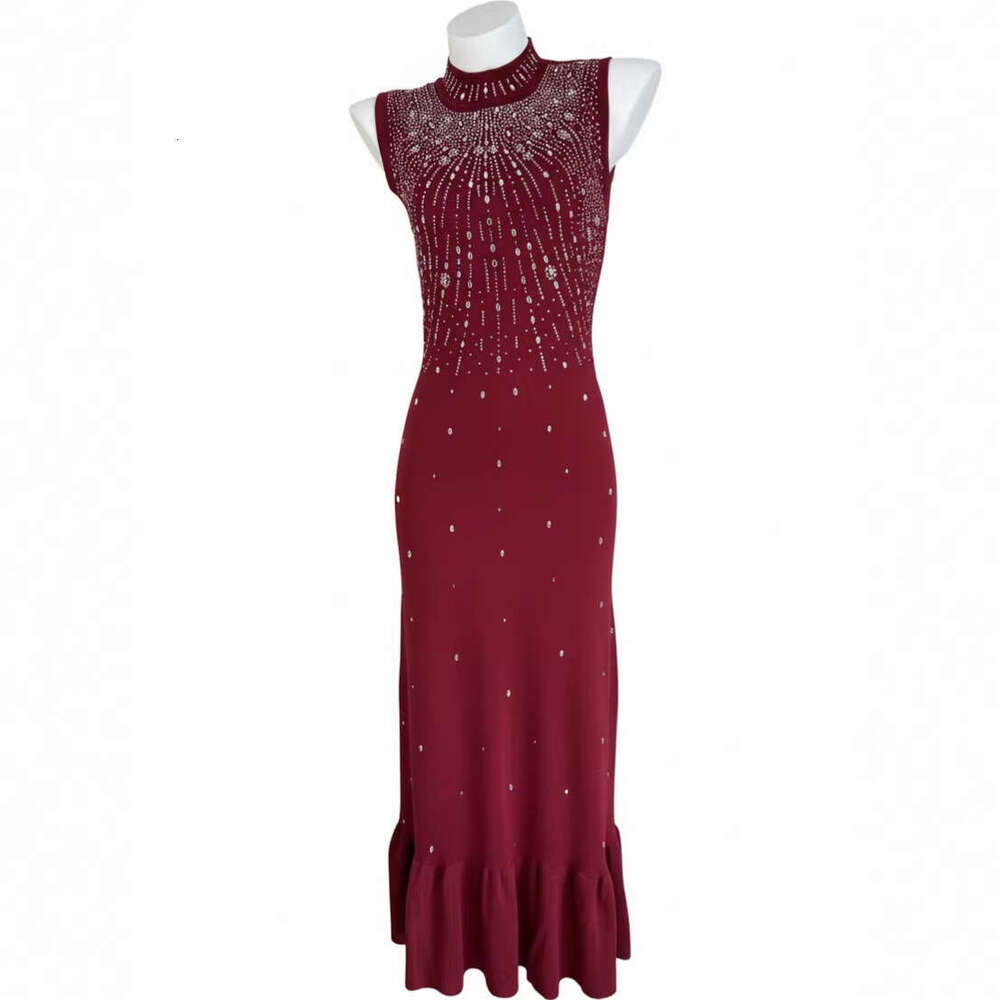 2026 new European and A12 American slim fit rhinestone sleeveless luxury fashion party elegant fish tail long skirt for women