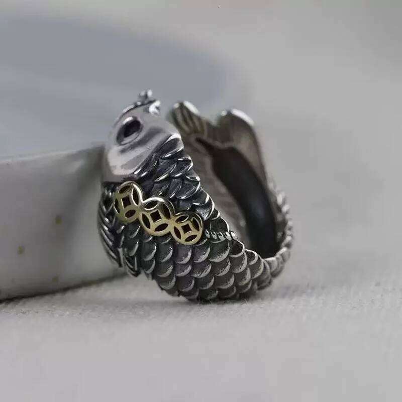 Gorgeous Exquisite Texture Adjustable Open Ring with Elegant Fish Shaped Design Fine Jewelry Rings Sparkling Like Diamond Rings for Daily Wear