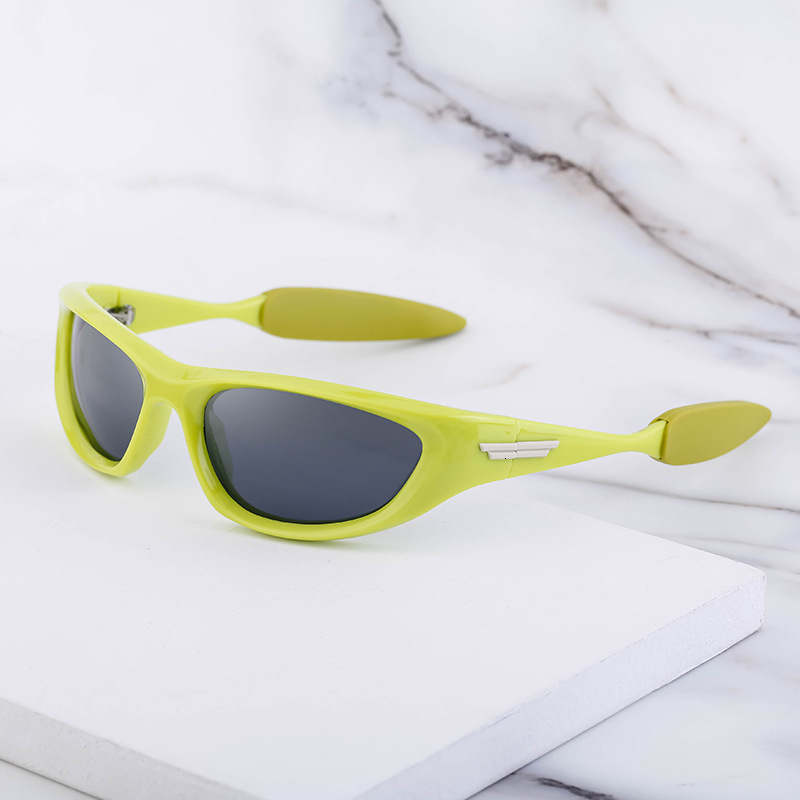 New European American windproof polarized men, personalized Y2K cat-eye sunglasses for women, trendy ins-style sports and cycling glasses