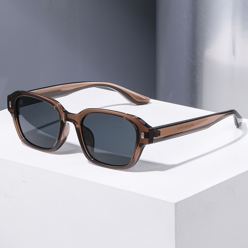 2026 New European American Fashion Small Frame Polarized Sunglasses for Men, Outdoor Sun Protection Sunglasses, Trendy and High-end, Wholesale