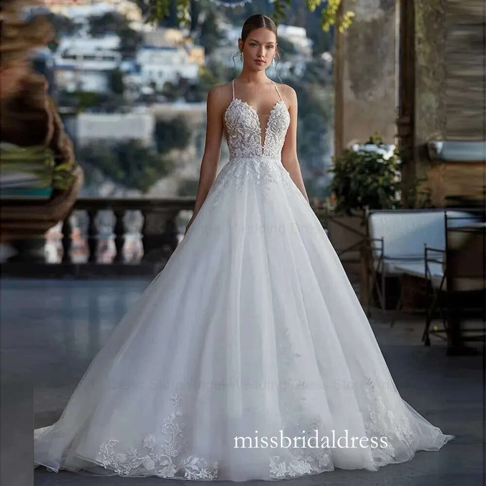 2025 Elegant A-Line Wedding Dress Sweetherat Backless Straps Beads Lace Appliques Women Tulle Bride Bridal Gowns Vestidos De Novia D0312