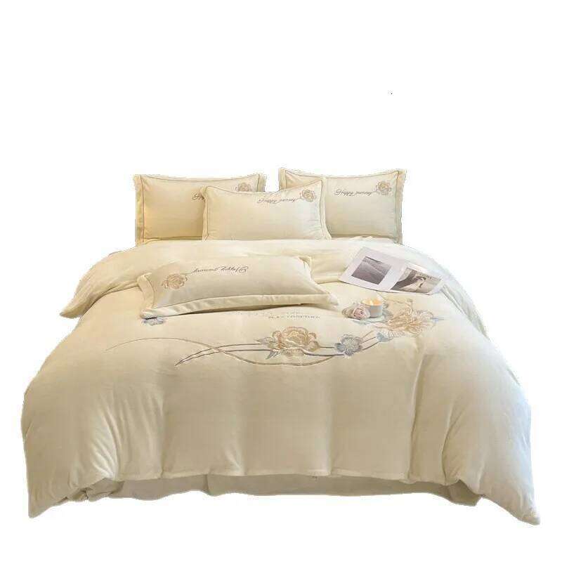 Thickened thermal embroidery four-piece winter double-sided fleece bed sheet quilt cover bedding kit H260312