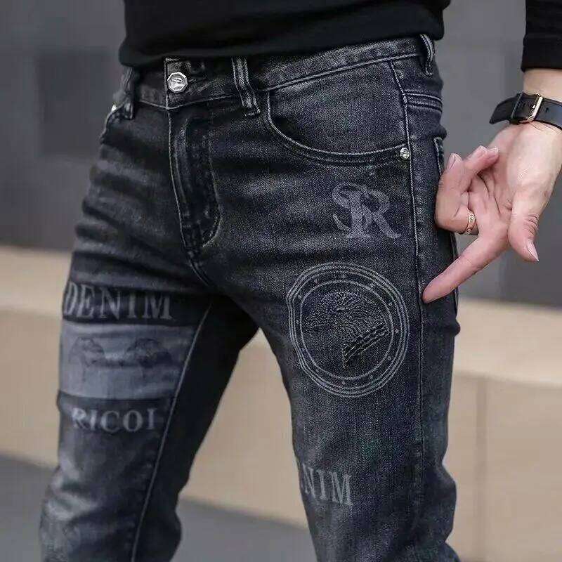 End Stylish Classic Distinctive Printed Black Jeans for Men High Quality Slim Fit Stretch Luxury Denim Pants 26Y0312