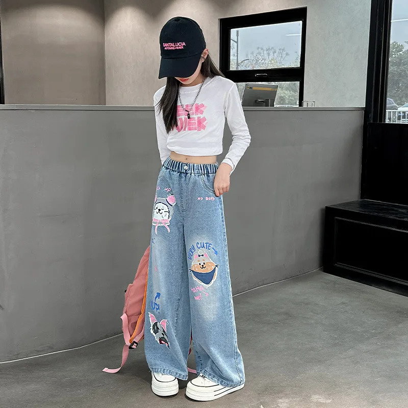 2026 Cartoon Fashion Pattern Jeans for Girl Loose Straight Denim Pants Lovely Print Kids Spring Autumn Korea Style Long Trousers 260311