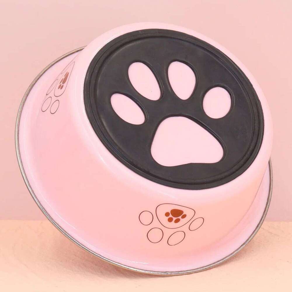 A pet stainless steel cat dog bowl is non slip and easy to clean indoors 26Y0312