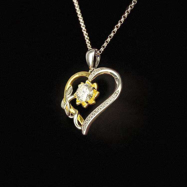 Fine Jewelry Sterling Sier Heart-shaped Curling Cloud Gold-plated VVS Moissanite Women Necklace