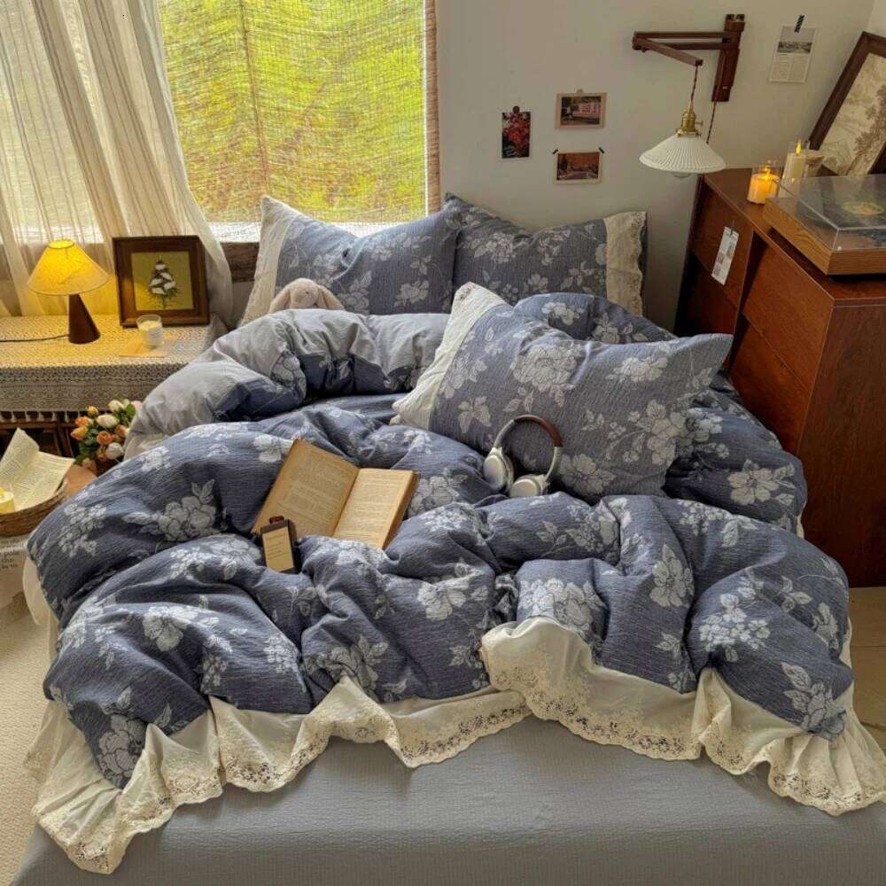 French Retro Printed Ruffled Four-Piece Comfortable Bedroom Decor Bedding Set Duvet Cover Bed Sheet Pillowcase Home Textiles H260312