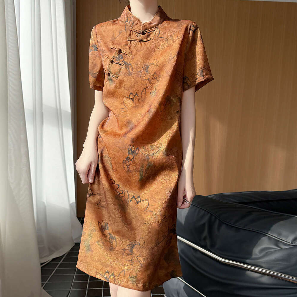 Chinese Style Cheongsams Woman Traditional Dress Floral Print Qipao Satin Slim and elegant dress, Chinese style dress, fashionable buckle