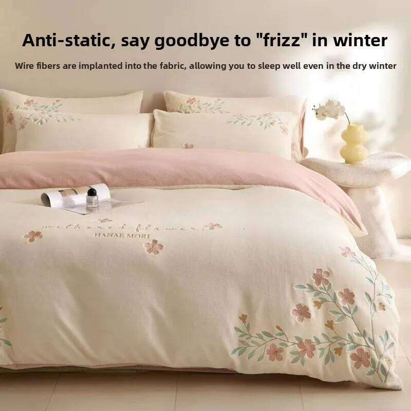 Light four-piece set, thickened warm coral fleece, beautiful embroidered quilt cover, fleece bed sheet H260312