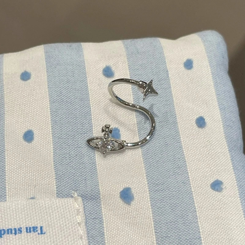 1 Pcs Gold Color SShaped Horseshoe Earring l 316L Stainless Steel Ear Bone Nail Hypoallergenic Piercing Jewelry 260309