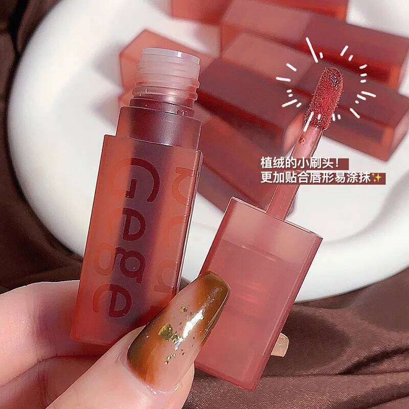 Gege Bear Velvet Lip Glaze Soft Mist Matte Long-Lasting Non-Fading Lipstick for Autumn And Winter W260311