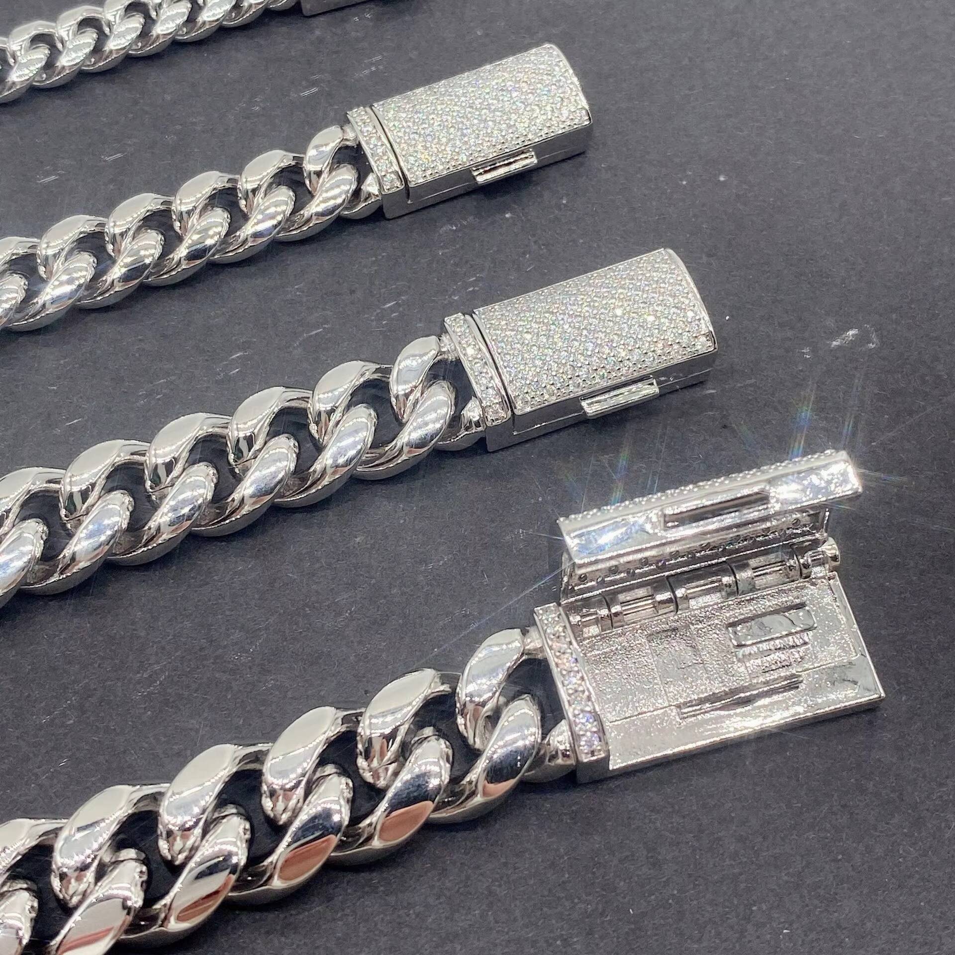 Iced Out Fashion Jewelry 12mm 14mm Cuban Chain Vvs Moissanite Diamond Buckle Necklaces Inlaid S925 Sterling Silver Gift Box 1pcs
