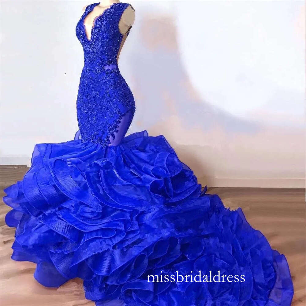 Royal Blue Mermaid Prom Dresses Custom Made V Neck Sleeveless Lace Applique Beaded Evening Gowns Tiered Ruffles Sweep Train Party Dress D0312