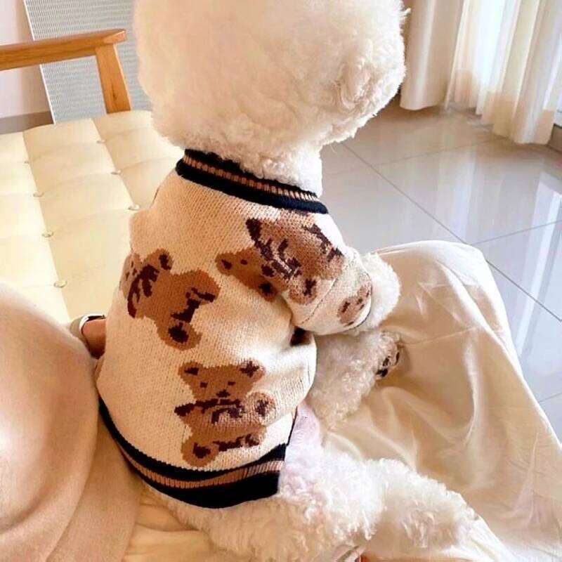 Famous brand Luxury Clothes Chihuahua Striped Cardigan Sweater Bichon Frise Puppy Kitten Warm Coat Cat Dog Accessories Pet Outfit pupakaIK