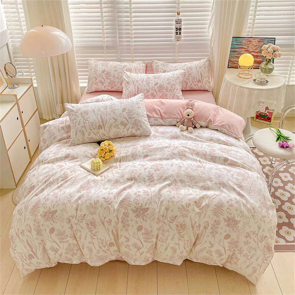 Beautiful Duvet Cover Cute Plant Flower Sheet for Women and Girls Washed Cotton Pillowcase Home Textiles Four-Piece Bed Set H260312