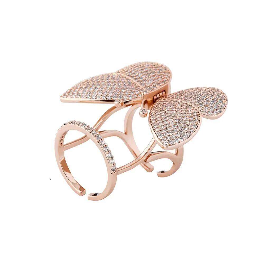 TOPGRILLZ Adjustable Butterfly Movable Wings Iced Out Cubic Zirconia Ring Fashion Charm Women Jewelry For Gift H260312