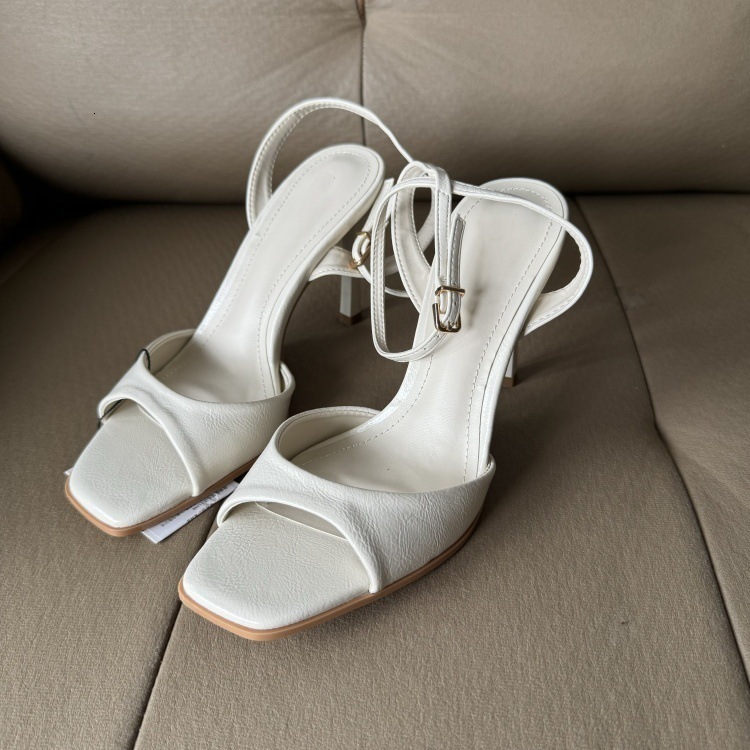 Spanish Trendy Womens Shoes 2025 Summer New Red White Ankle Strap Metal Thin High Heel Sandals Square 240711