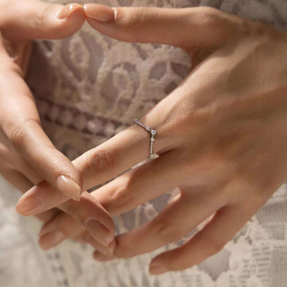 MODIAN D Color Moissanite 925 Sterling Silver Exquisite Arrow Thin Finger Sparkling Rings For Women Wedding Fine Jewelry H260312