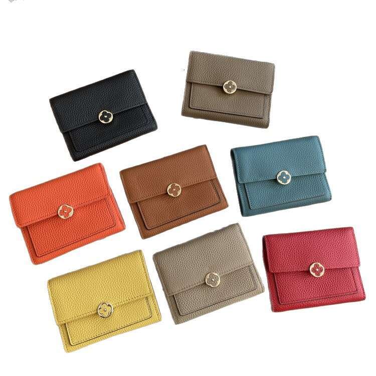 Luxury fashion wallet Genuine Leather Short For Women New Model Multi Card Slot Coin Purse With Plum Blossom Clasp Bank Card Wallet