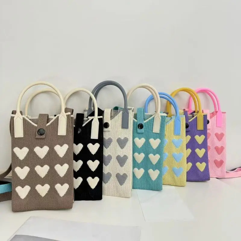 SXH 1Pcs Girls Cute Outdoor Crossbody Bags Korean Fashion Heart Knitted Mini Square Handbag For Women Small Phone Shoulder Bag 260227