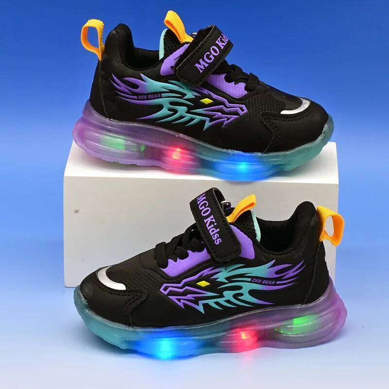 Fashion Girls' Sneaker 2025spring New Kids LED Light Anti Slip Boys Basketball Soft Soled Girls Casual Shoes Zapatos H260312