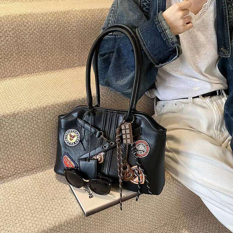 Korean Large Capacity Tote Y K Motorcycle Women Popular Light Luxury Advanced Texture Work Commuter Casual Shoulder Bag XIU LAI SI