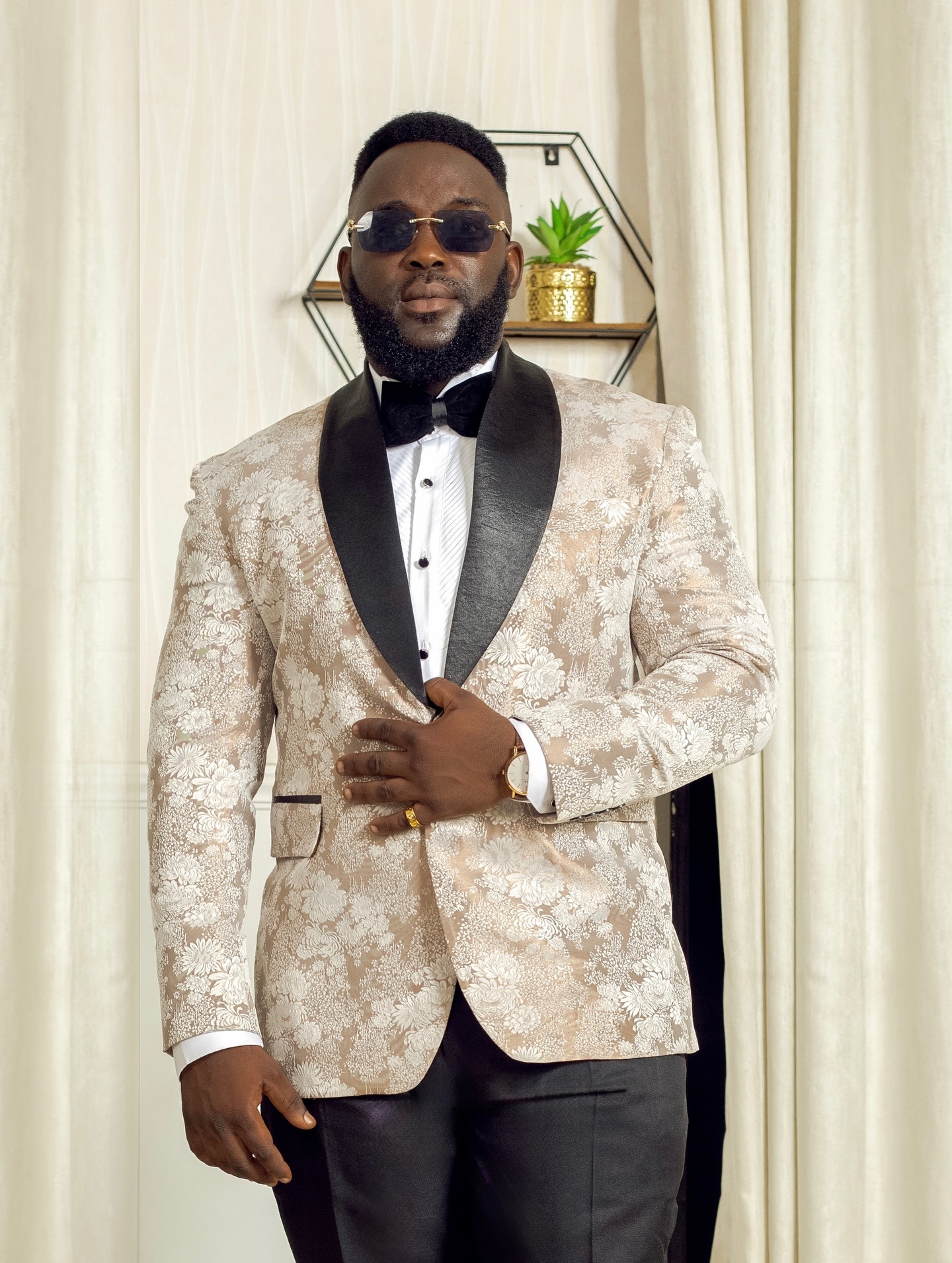 Vintage Men Suits 2 Pieces Shawl Lapel Blazer Tailor-Made Jacquard Jacket One Button Groom Prom Party Customized Coat Black Pants Plus Size