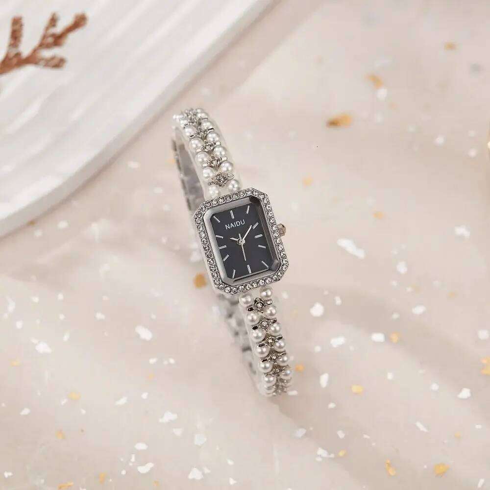 Fashionable Luxurious Ladies' Wristwatch Rhinestone Square Dial Imitation White Pearl Strap Waterproof Women Quartz Watch Reloj