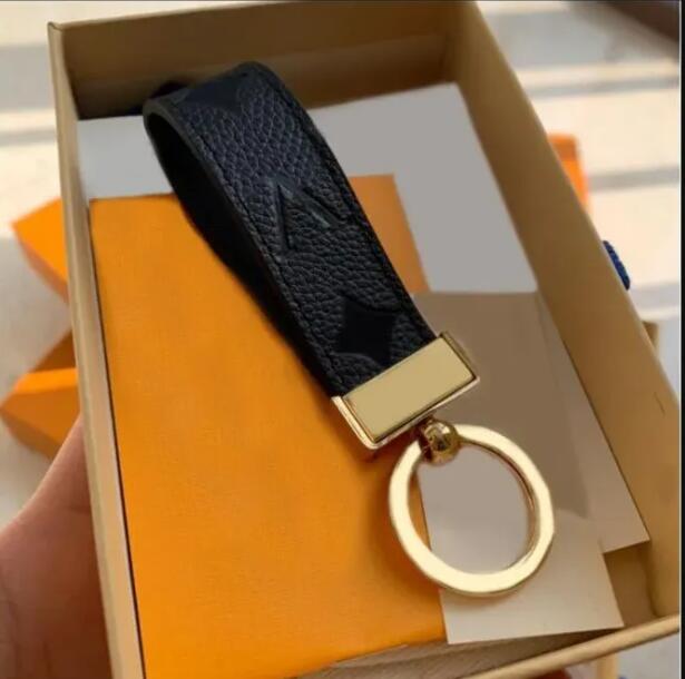 211 High Quality Keychain Classic Exquisite Luxury Designer Car Keyring Zinc Alloy Letter Unisex Lanyard Gold Black Metal Small Jewelry