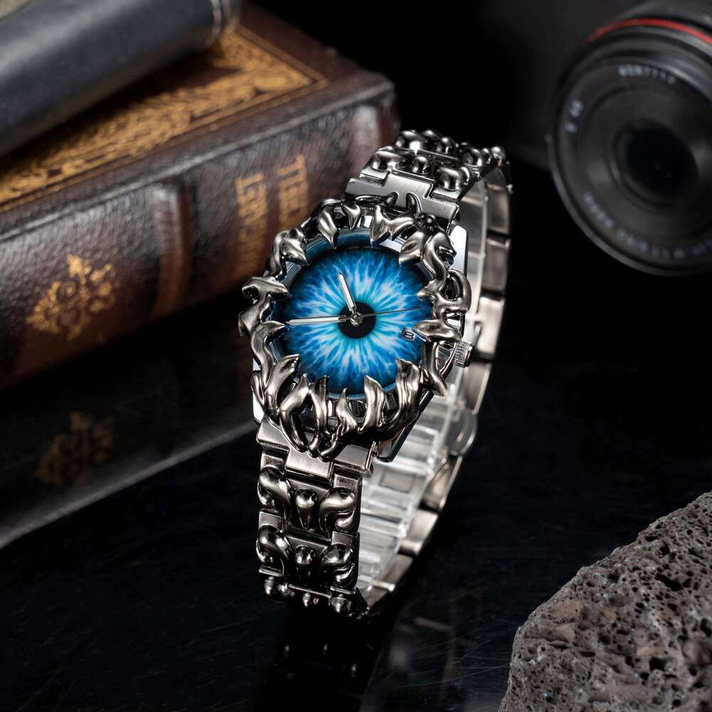 Luxury y2k Fashion Spiked Alabaster Cool Street Style Demon Claw Shape Dial Unique Design Men Quartz Watch reloj hombre