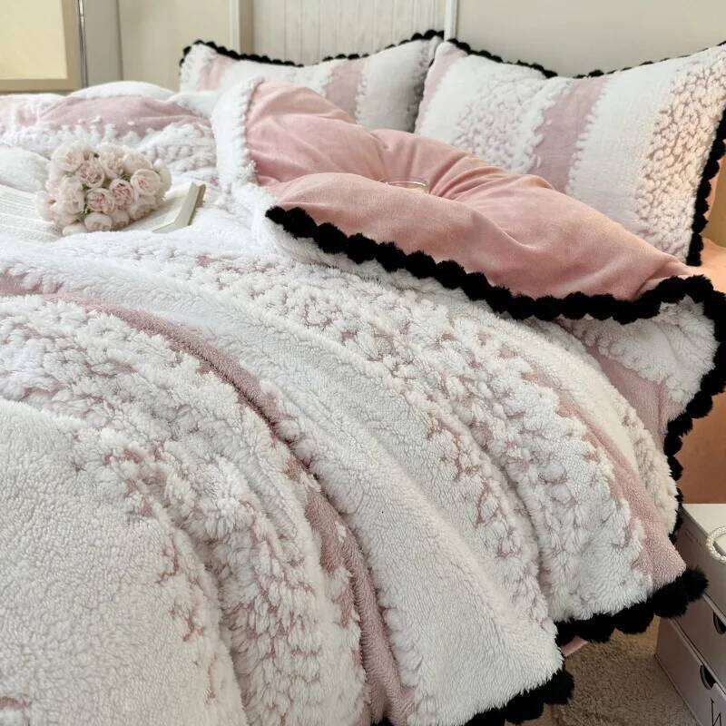 2025 new moire fringed lace four-piece set milk ball blanket quilt cover double-sided velvet winter H260312