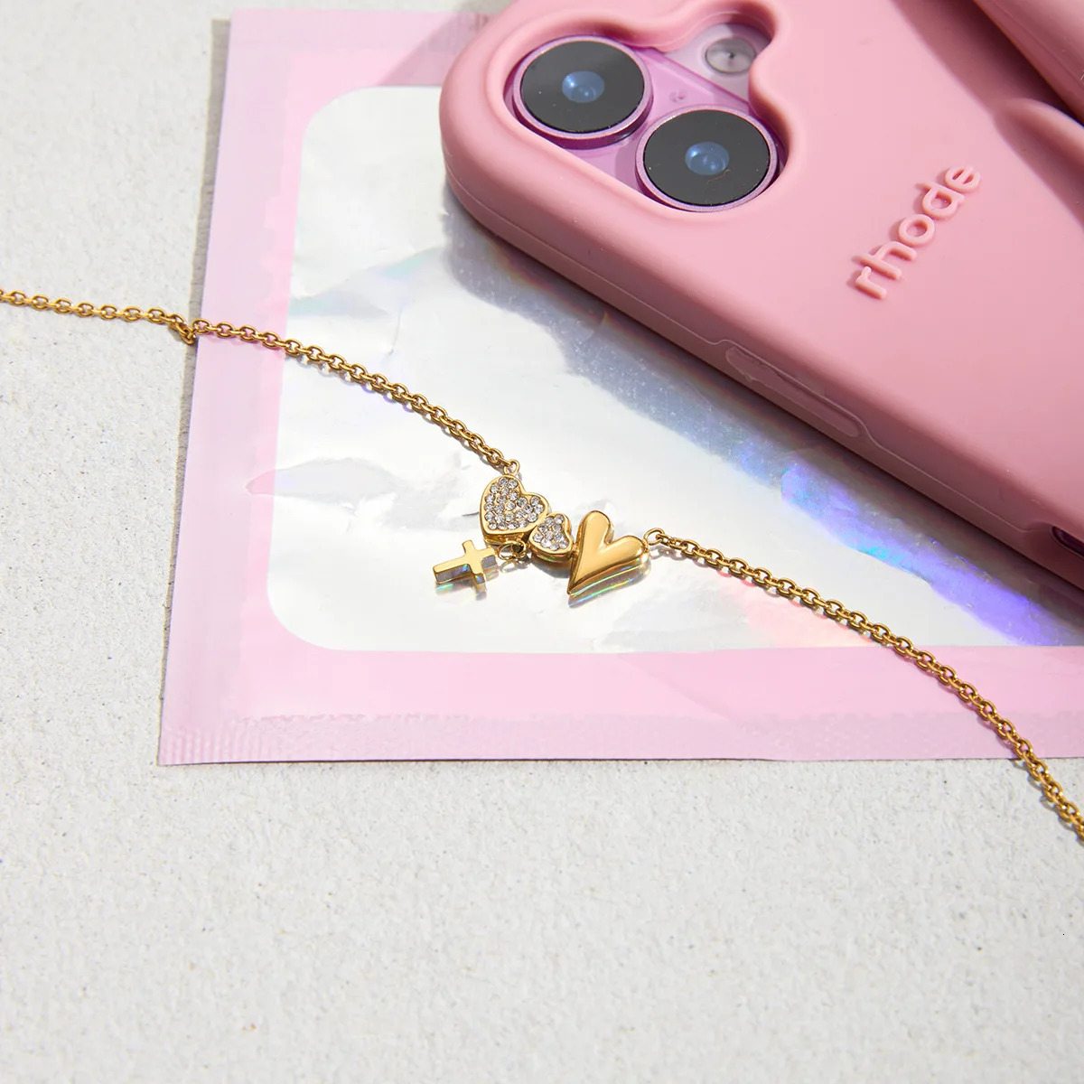 YHTOT Simple Classic 18K Gold Color Plated Stainless Steel Rhinestone Heart Shape Pendant Necklace Cross Pendant Ladies Jewelry 260311