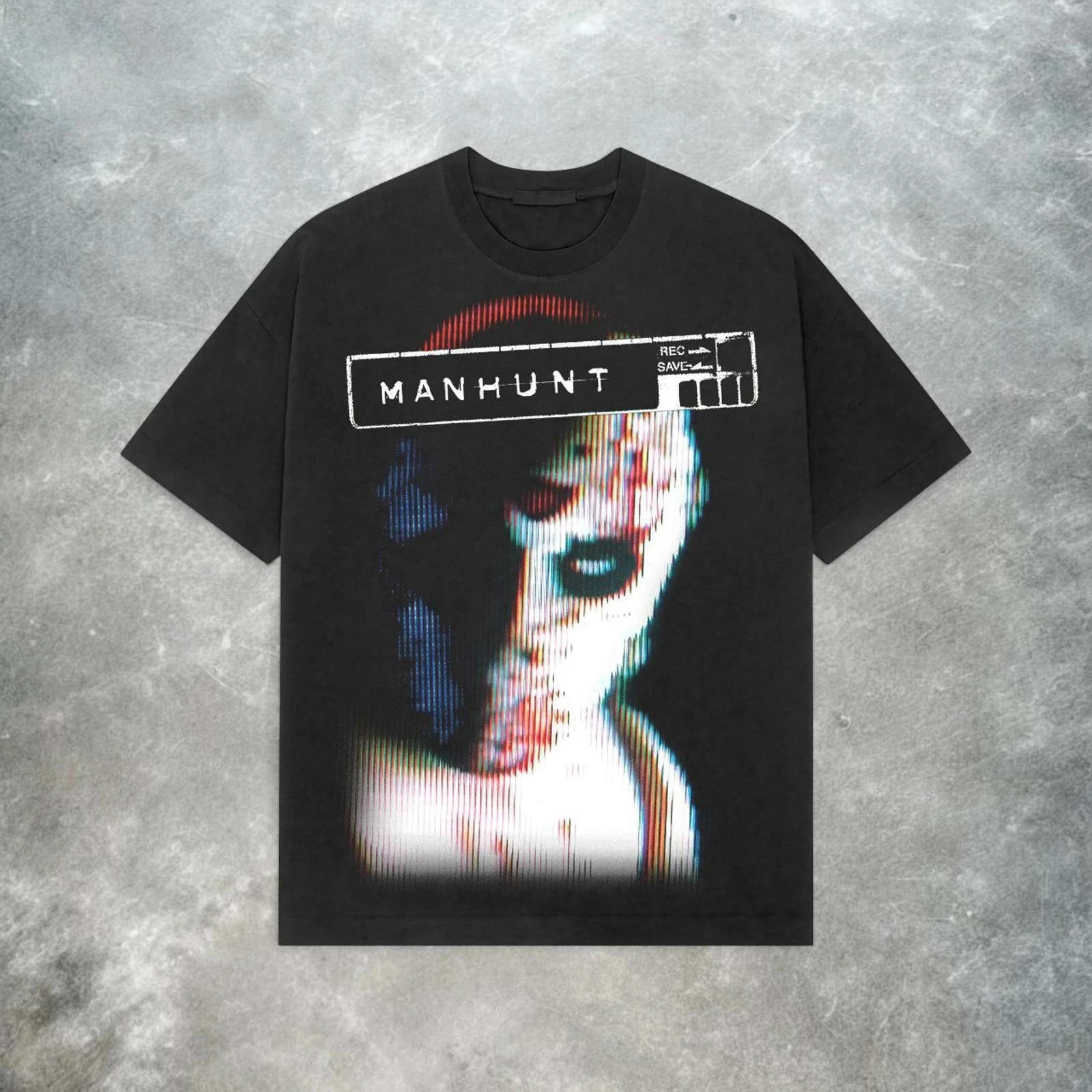 Manhunt Retro Y2K Mens and Womens American Street Wear Tshirt Fashionable Round Neck Loose Casual Top for Spring Summer 260228