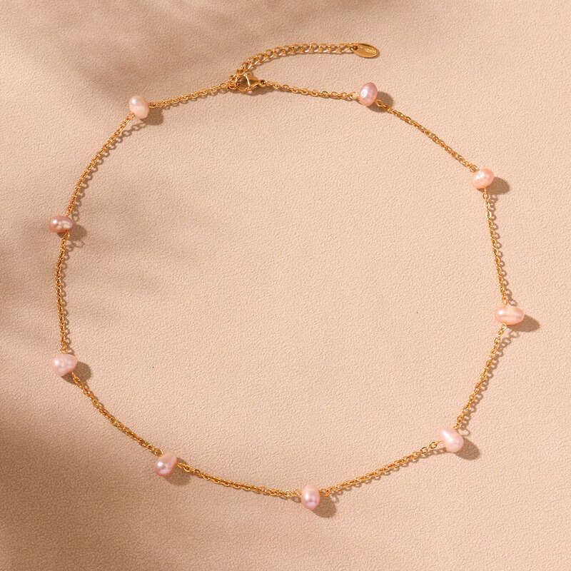 Women's Vintage Necklace: Elegant Natural Freshwater Pearl Necklace For Women Titanium Steel Gold Non-fading O-chain Clavicle Chain Minimalist Da
