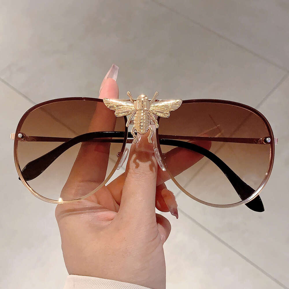 New European And American Bee Toad Mirror Fashion Metal Retro Large Frame Internet Celebrity Same Style Sunglasses