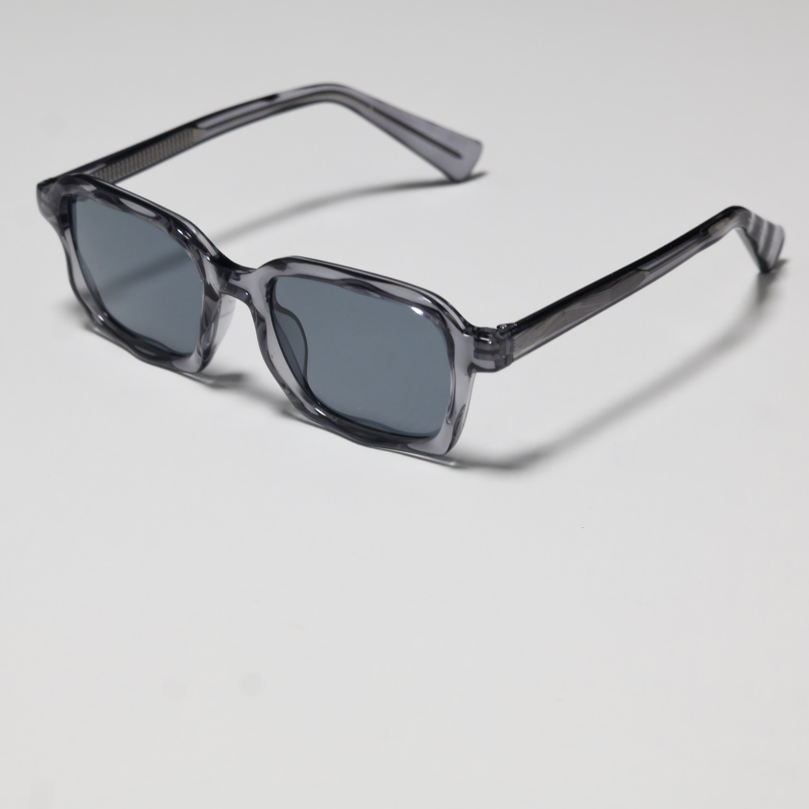 2026 New Fashion Square Small Frame Personalized Trendy Acetate Clip-On Sunglasses for Women,