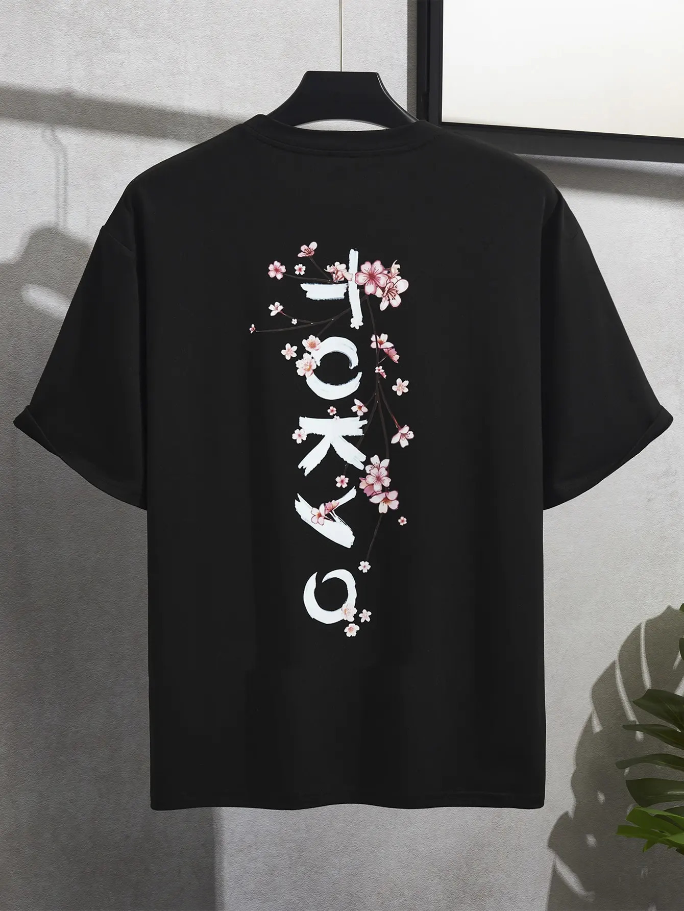 Mens Pure Cotton Tshirt with Cherry Blossom Floral Pattern Japanesestyle Casual Roundneck 260228