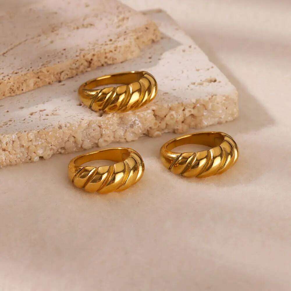 Elegant French Croissant Rings for Women Stainless Steel Gold Color Wedding Couple Finger Ring Female Aesthetic Jewelry Gift H260312