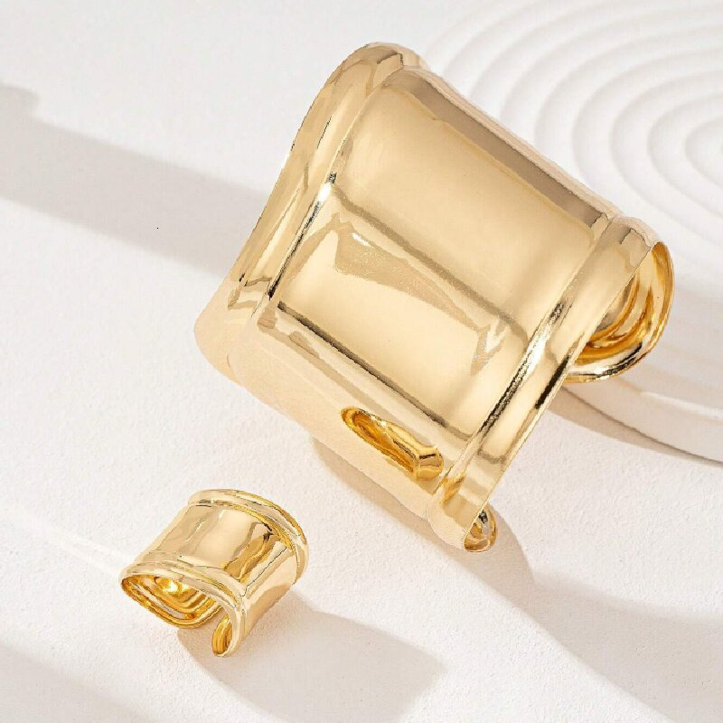 Punk Vintage Smooth Wide Open Cuff Bangles Women Goth Heavy Metal Irregular Arm Bracelet Pulseras Grunge Jewelry Steampunk Men