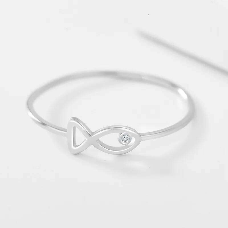 925 Sterling Silver Hollow Fish Rings For Women Simple Fashion Mini Crystal Stone Fine Jewelry Female Finger Accessories H260312
